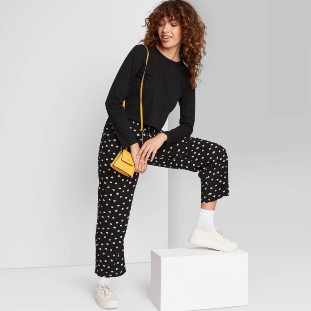 Wild Fable long Sleeve Classic Black Tee